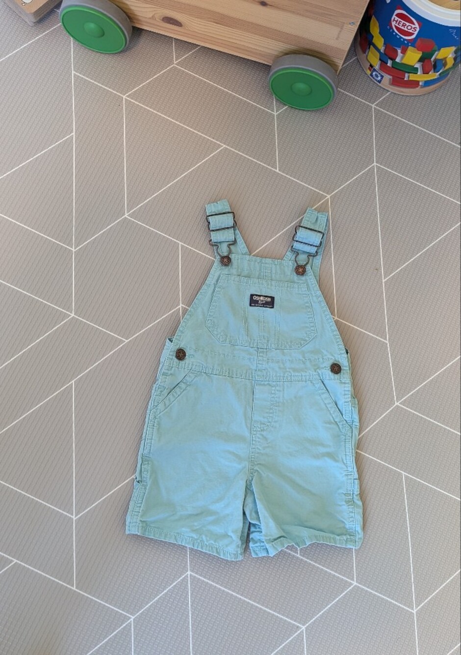 OshKosh - 3T -  Kids Mint Green Overalls